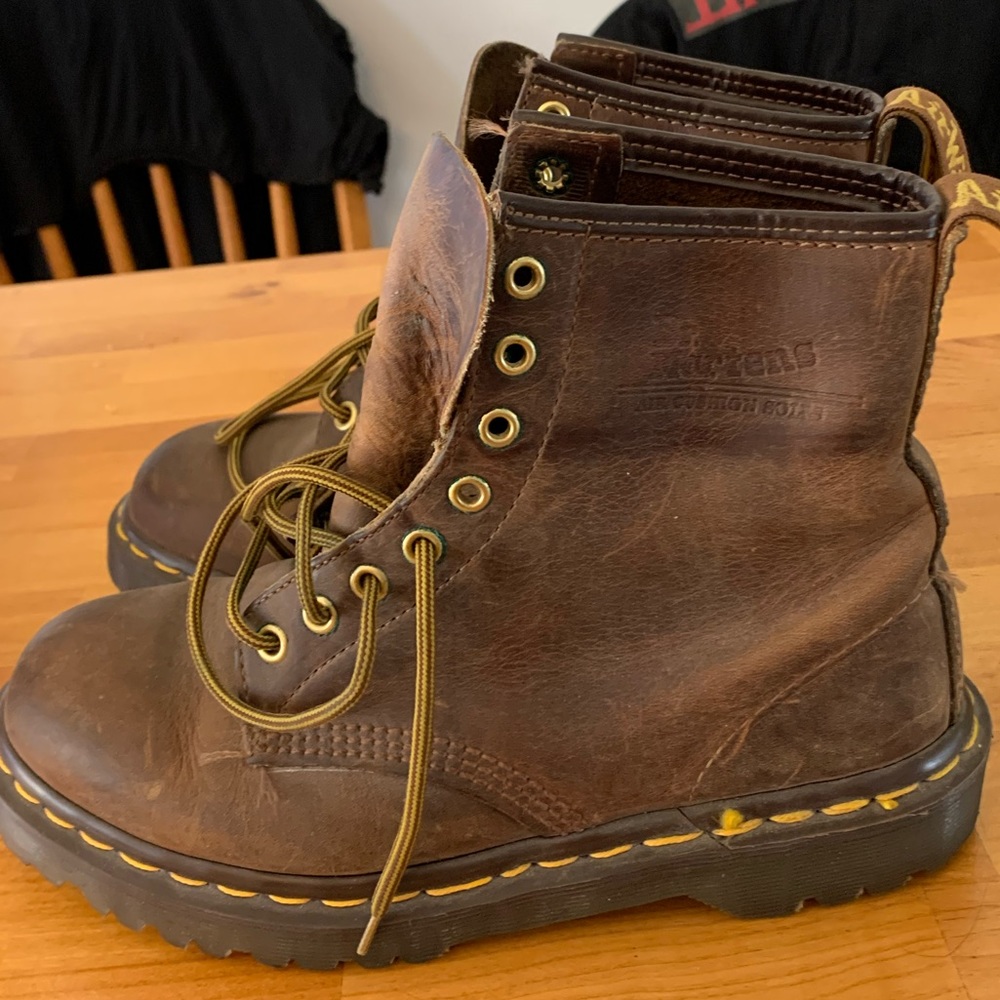 Vintage brown doc martens